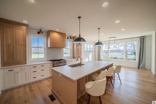 121 Canter Court, Paducah, KY 42001