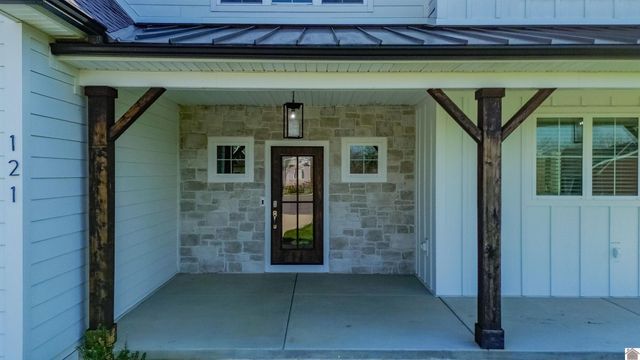 121 Canter Court, Paducah, KY 42001