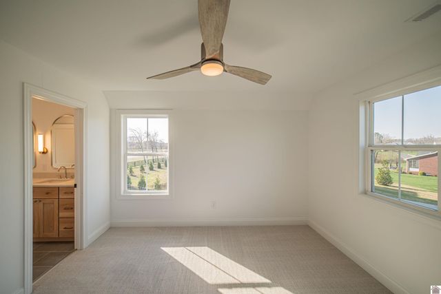 121 Canter Court, Paducah, KY 42001