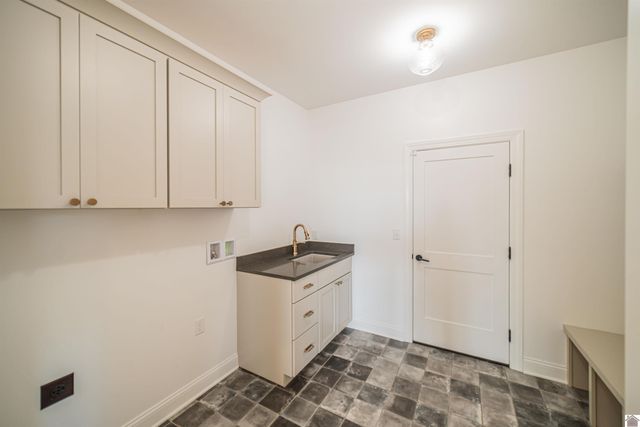 121 Canter Court, Paducah, KY 42001