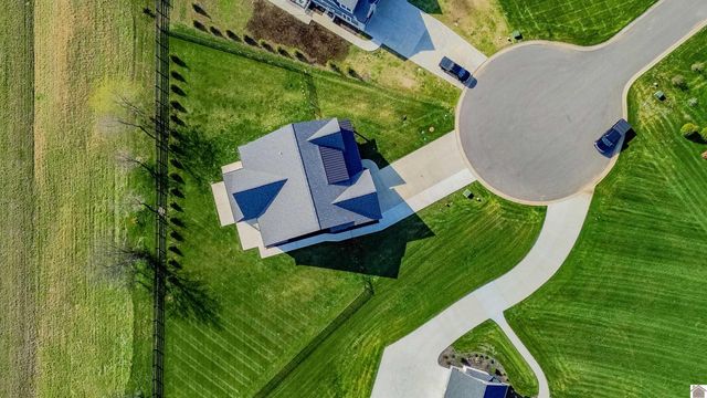 121 Canter Court, Paducah, KY 42001