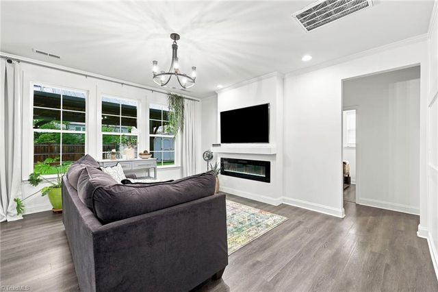 859 Royal Oak Lane, Mebane, NC 27302