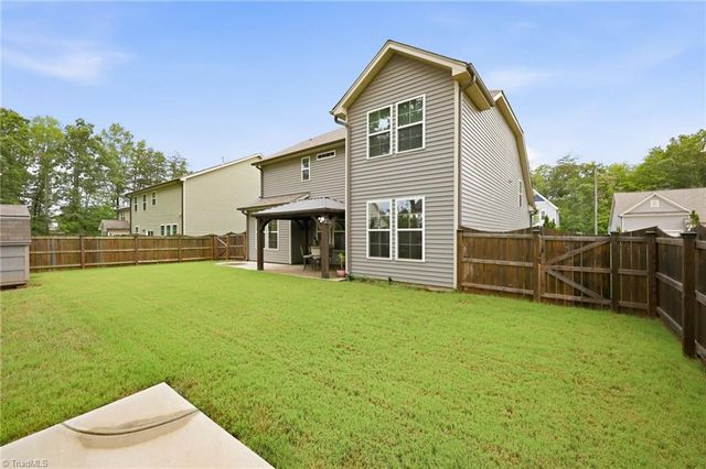 859 Royal Oak Lane, Mebane, NC 27302