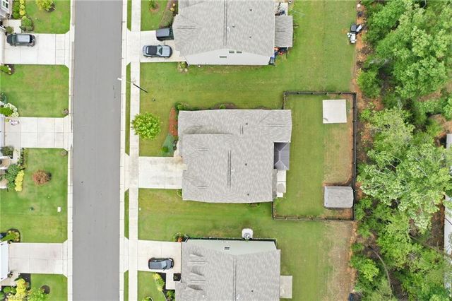 859 Royal Oak Lane, Mebane, NC 27302