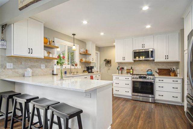 5505 Fulton Street, Ada, MI 49301