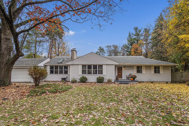 5505 Fulton Street, Ada, MI 49301