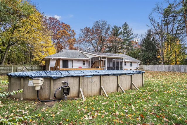 5505 Fulton Street, Ada, MI 49301