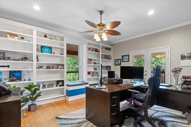 550 League Line RD, Smithville, TX 78957