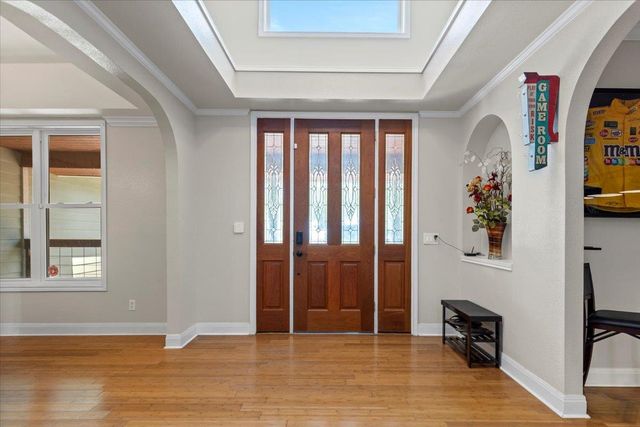 550 League Line RD, Smithville, TX 78957