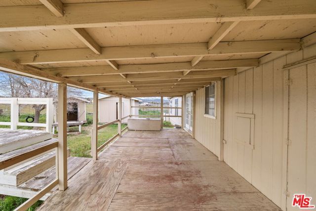 6425 Smoke Tree Road, Phelan, CA 92371