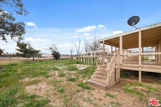 6425 Smoke Tree Road, Phelan, CA 92371