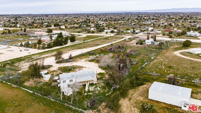 6425 Smoke Tree Road, Phelan, CA 92371