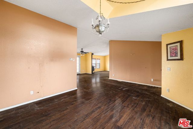 6425 Smoke Tree Road, Phelan, CA 92371