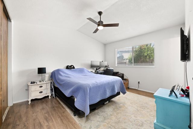 1700 Klamath River Dr, Rancho Cordova, CA 95670