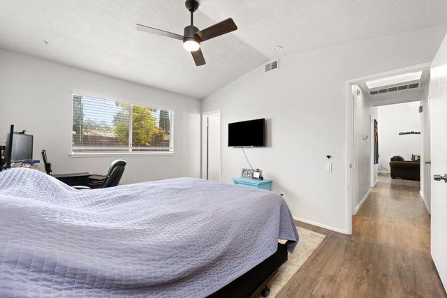 1700 Klamath River Dr, Rancho Cordova, CA 95670