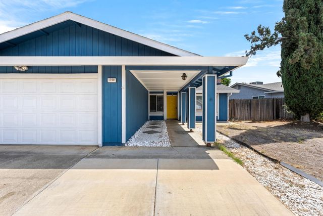 1700 Klamath River Dr, Rancho Cordova, CA 95670