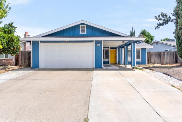 1700 Klamath River Dr, Rancho Cordova, CA 95670