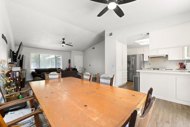 1700 Klamath River Dr, Rancho Cordova, CA 95670