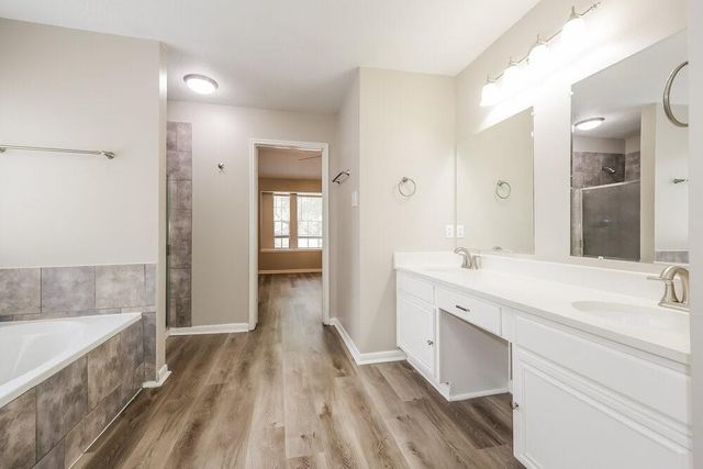 18450 Hollow Oaks Circle, Porter, TX 77365