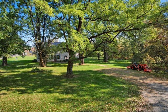 99 Oak Hill Road, Williston, VT 05495