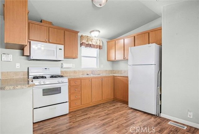 1370 W Grand Avenue 144, Grover Beach, CA 93433