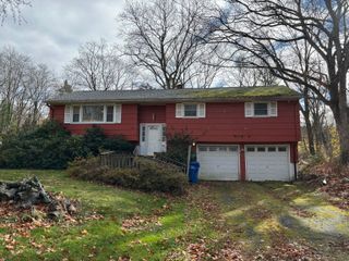 22 Carlen Drive, North Branford, CT 06472