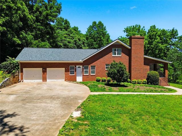 1511 Sandy Bottom Road, Tate, GA 30177