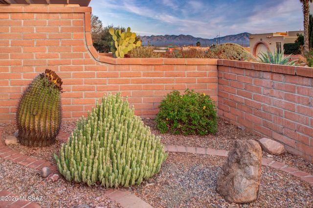 1505 W Via Del Jarrito, Green Valley, AZ 85622