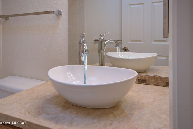 1505 W Via Del Jarrito, Green Valley, AZ 85622