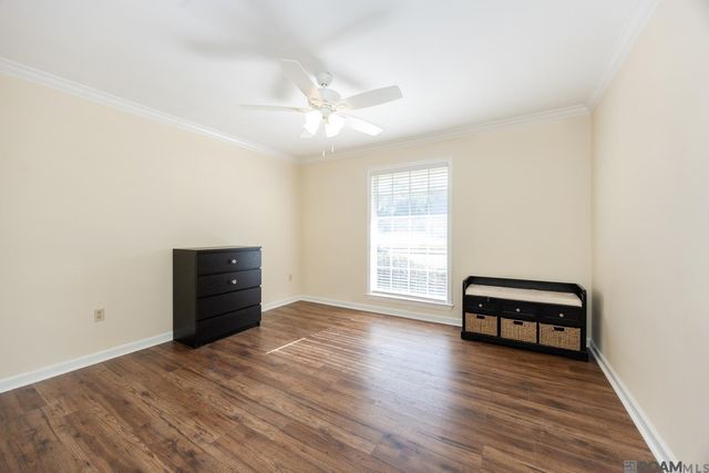 5715 Stratford Ave, Baton Rouge, LA 70808