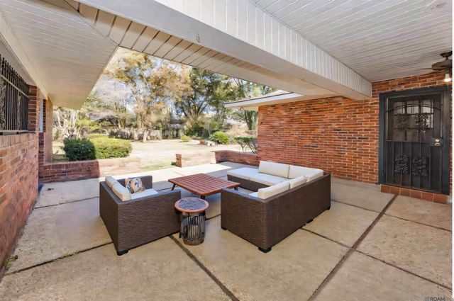 5715 Stratford Ave, Baton Rouge, LA 70808