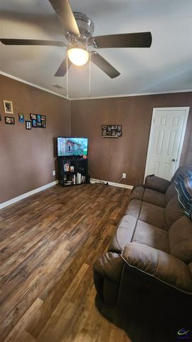 313 Vienna Street, Fort Valley, GA 31030