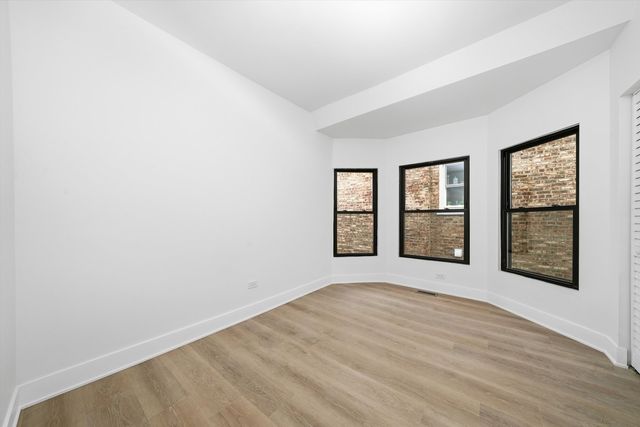 6409 S Albany Avenue, Chicago, IL 60629