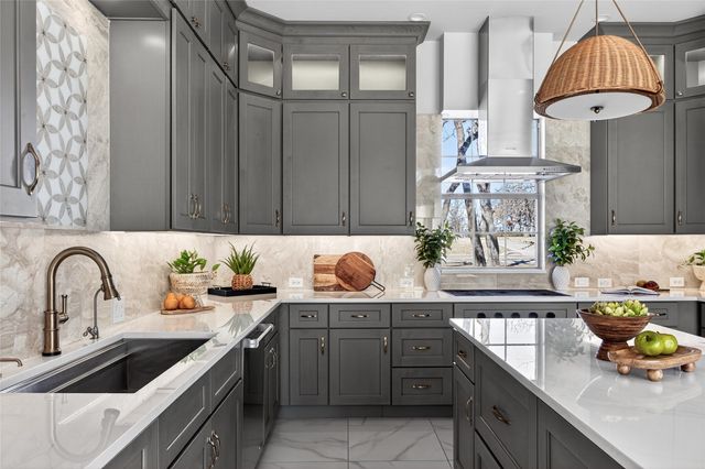 5704 Pine Valley Drive, Flower Mound, TX 75022