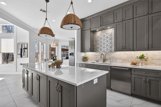 5704 Pine Valley Drive, Flower Mound, TX 75022