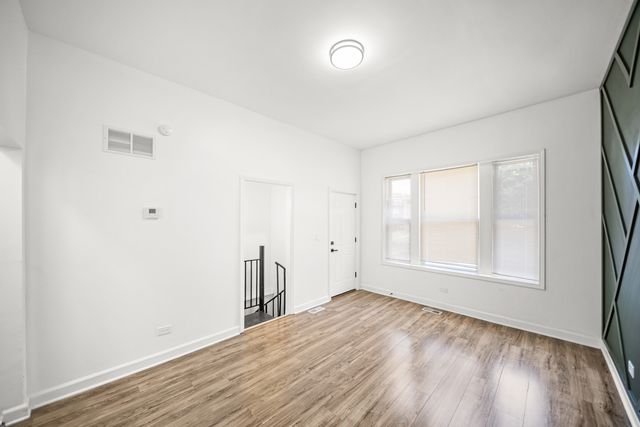 6810 S WABASH Avenue, Chicago, IL 60637