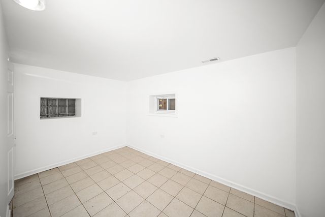 6810 S WABASH Avenue, Chicago, IL 60637