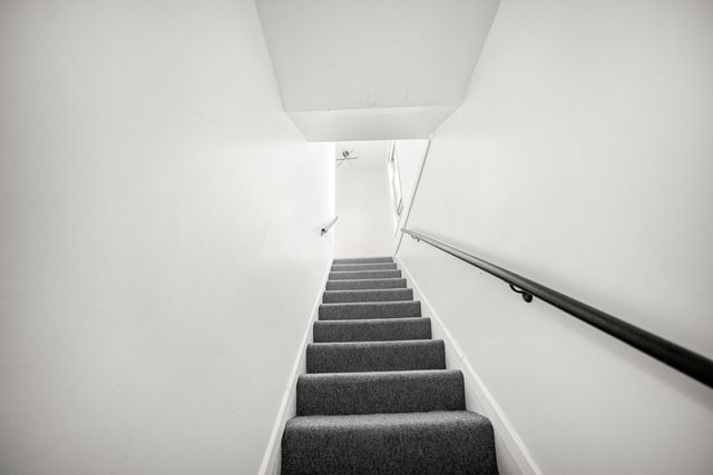 6810 S WABASH Avenue, Chicago, IL 60637