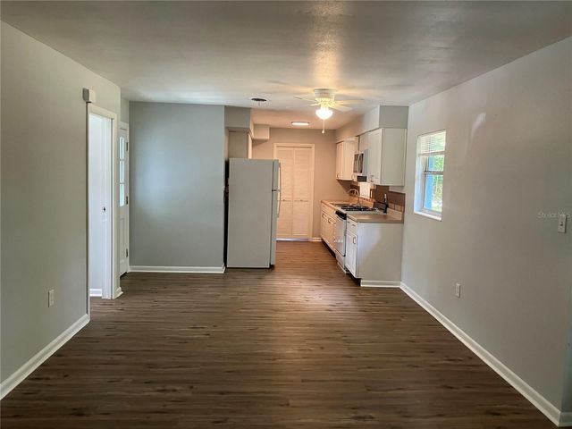 2013 LIVE OAK DRIVE, Fruitland Park, FL 34731