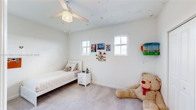 2333 SE 28th Ct, Homestead, FL 33035