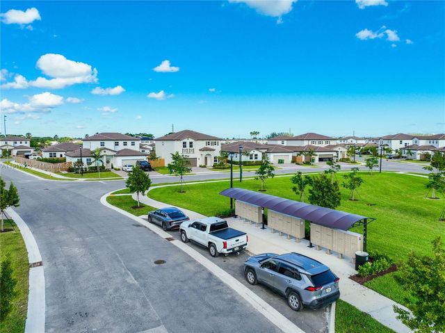 2333 SE 28th Ct, Homestead, FL 33035