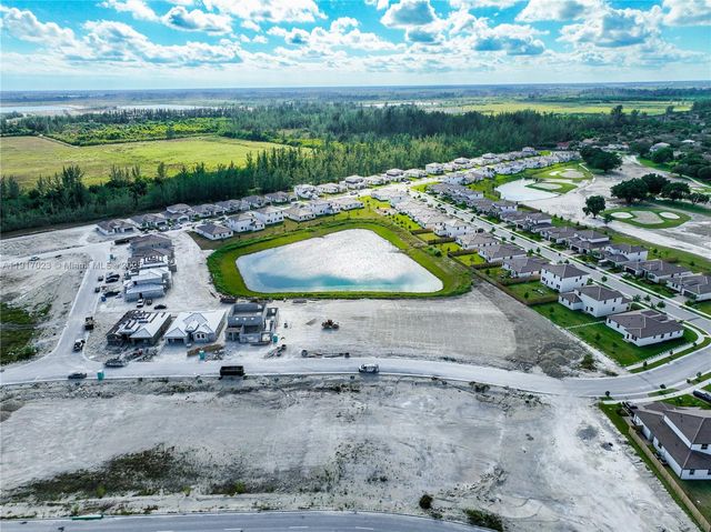 2333 SE 28th Ct, Homestead, FL 33035