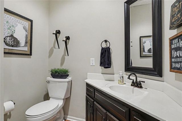1915 NW WILDWOOD Court, Blue Springs, MO 64015