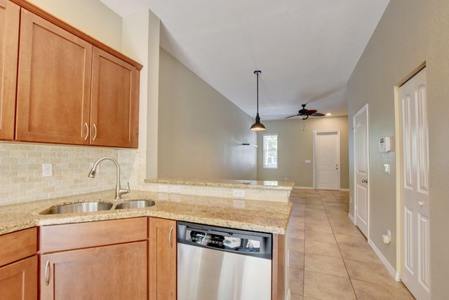 480 Francesca Ridge Road, Boynton Beach, FL 33435