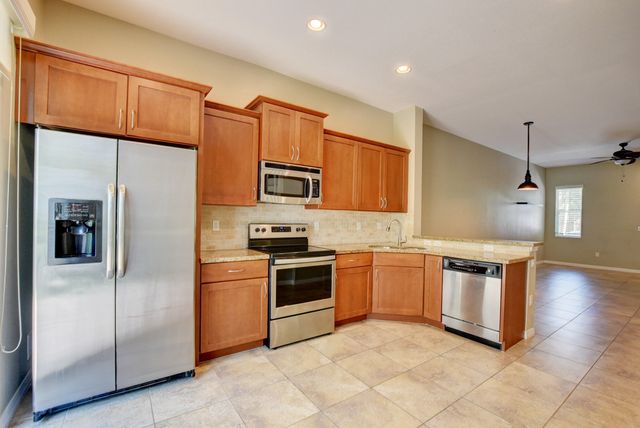 480 Francesca Ridge Road, Boynton Beach, FL 33435