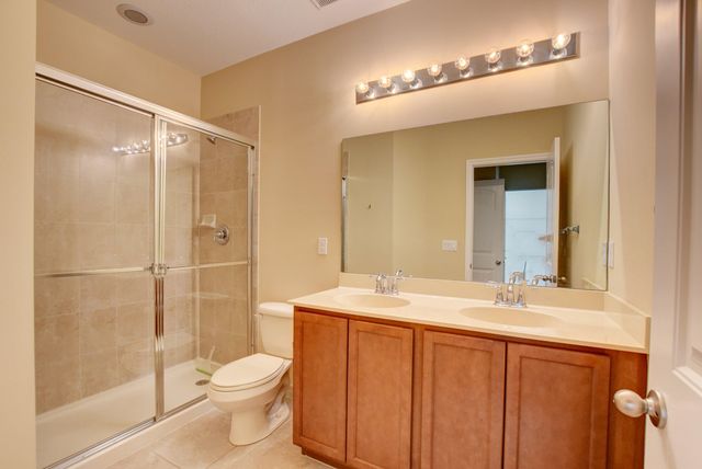 480 Francesca Ridge Road, Boynton Beach, FL 33435