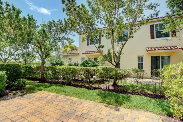 480 Francesca Ridge Road, Boynton Beach, FL 33435