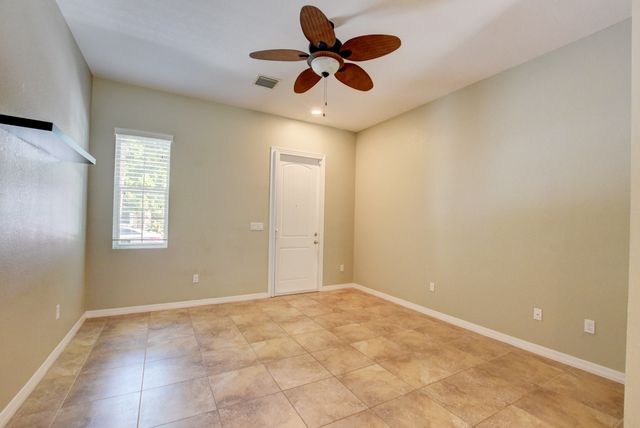 480 Francesca Ridge Road, Boynton Beach, FL 33435