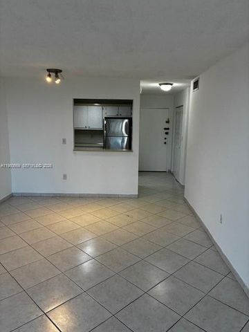 16950 W Dixie Hwy A628 Hwy 628, North Miami Beach, FL 33160