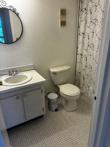 16950 W Dixie Hwy A628 Hwy 628, North Miami Beach, FL 33160